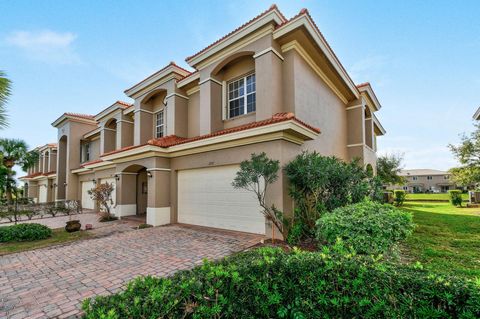 A home in Port St Lucie