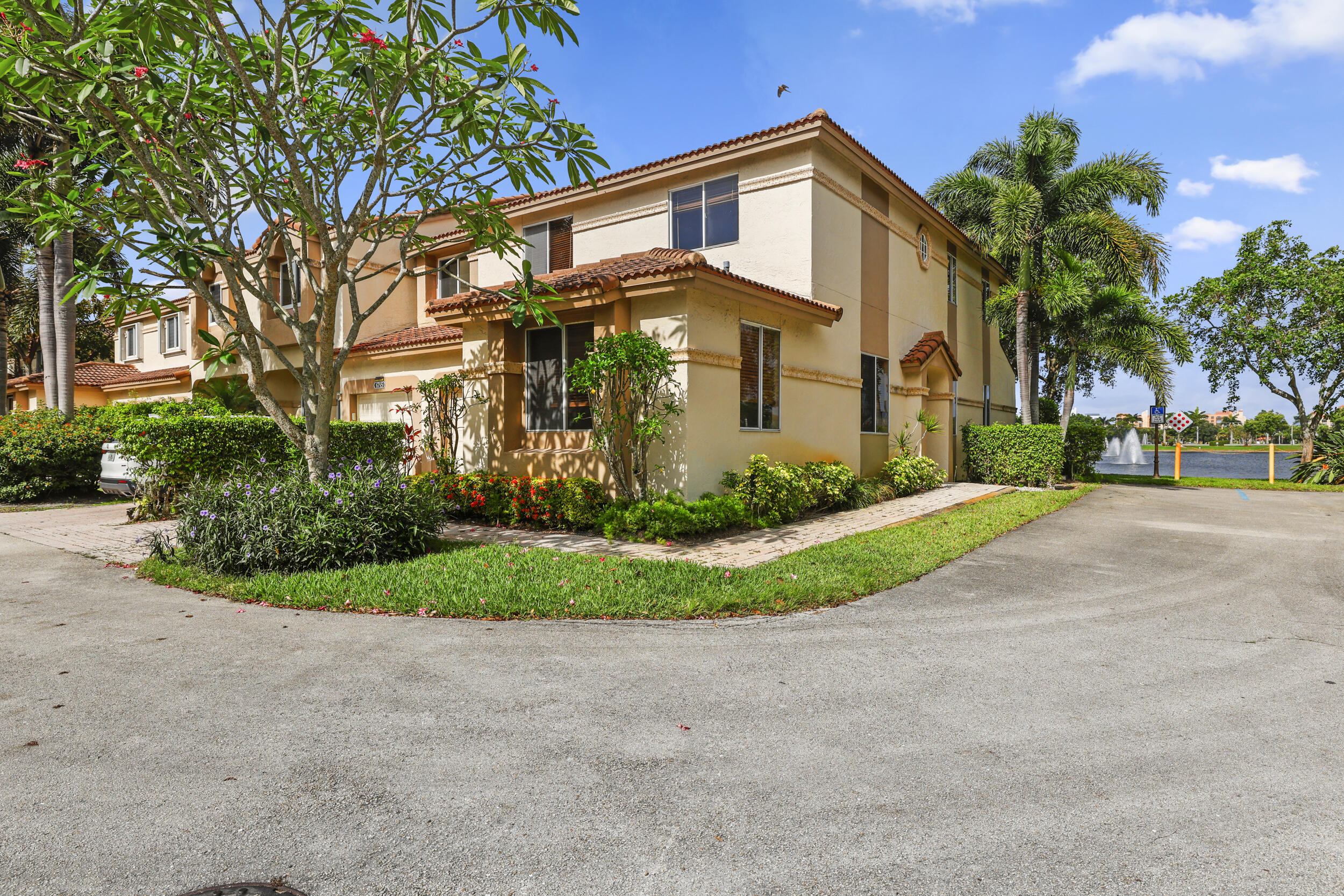 PLUM AT BOCA POINTE CONDOS ONE THRU 15 FILED IN OR - Residential
