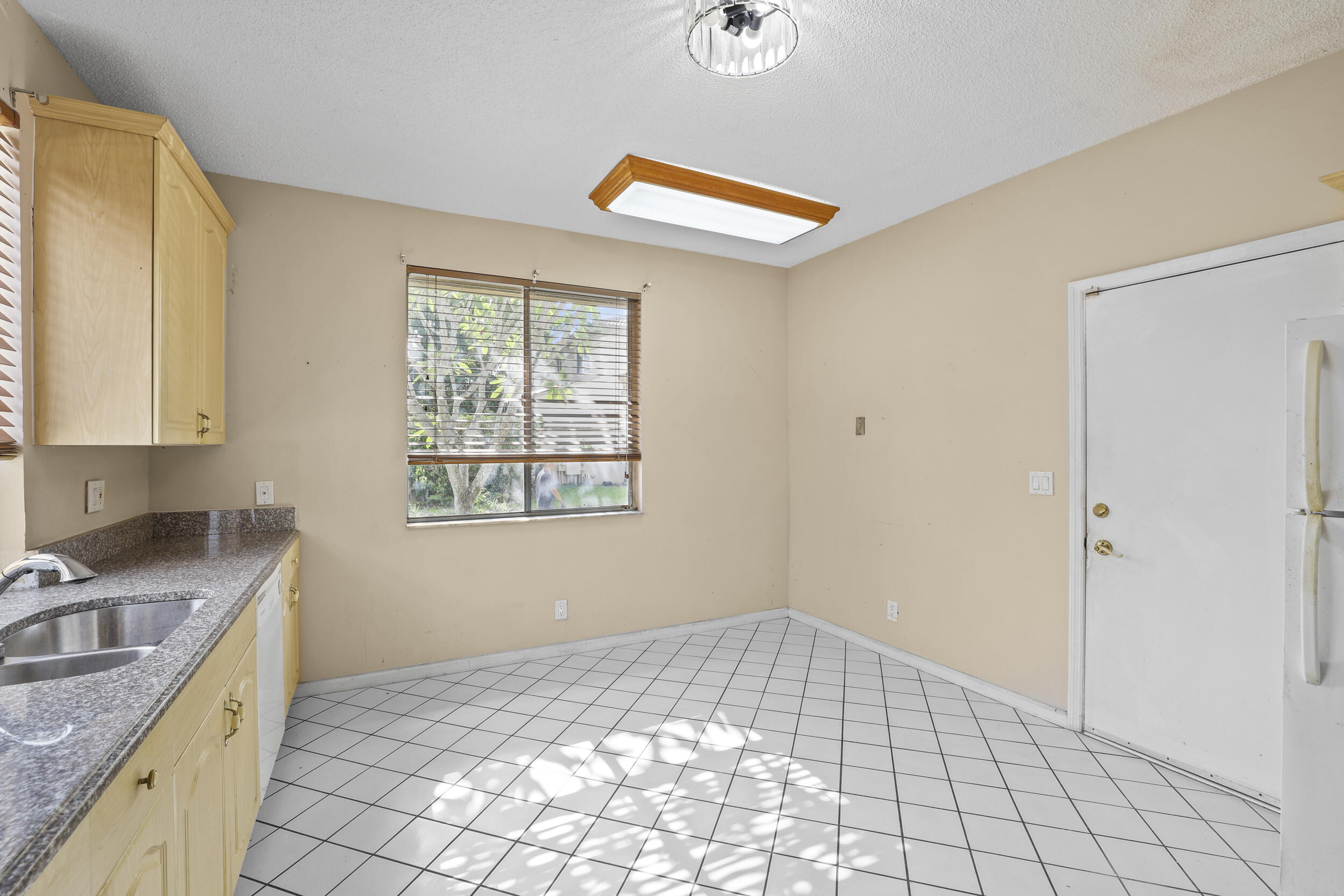 PLUM AT BOCA POINTE CONDOS ONE THRU 15 FILED IN OR - Residential