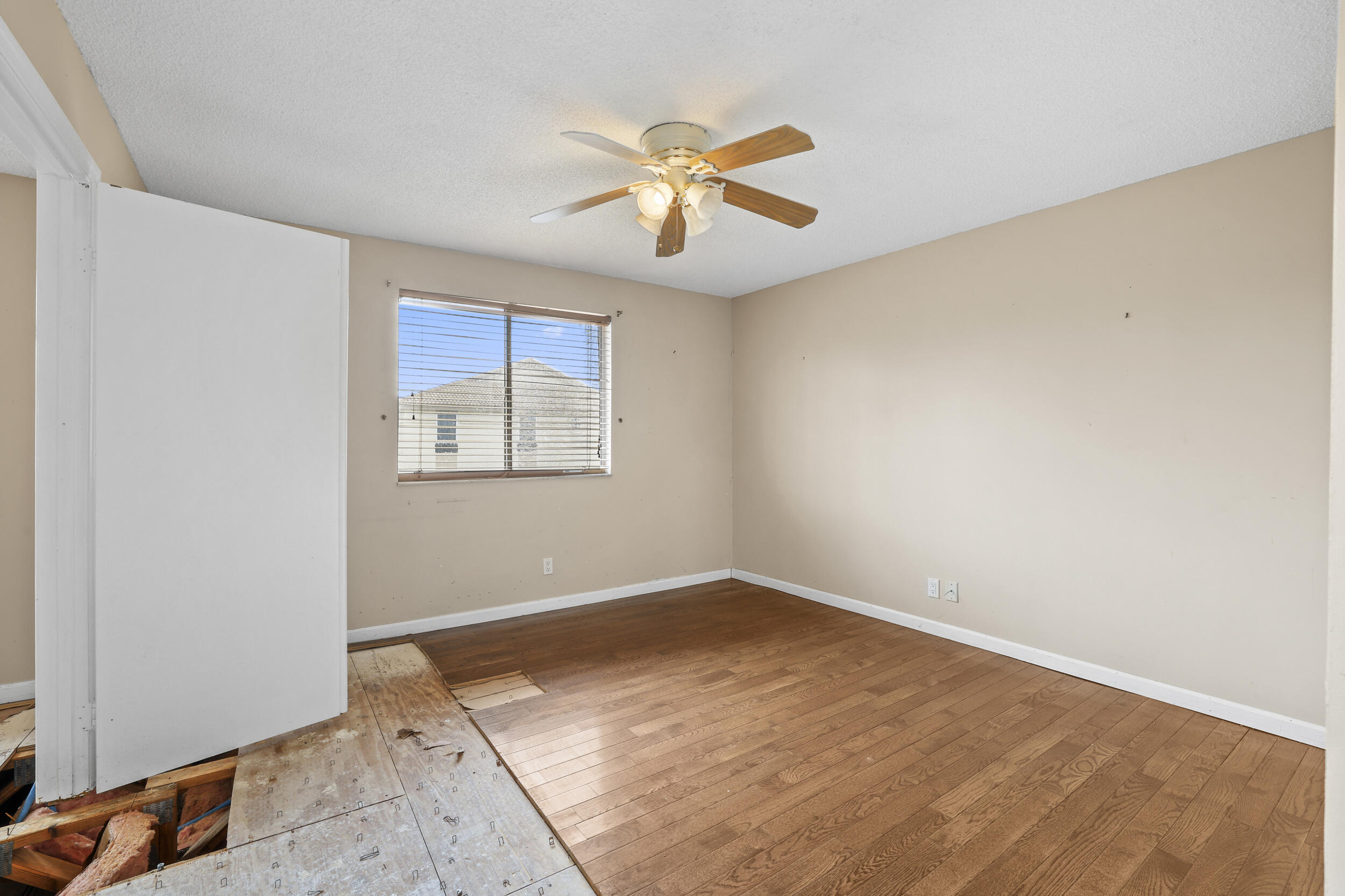 PLUM AT BOCA POINTE CONDOS ONE THRU 15 FILED IN OR - Residential