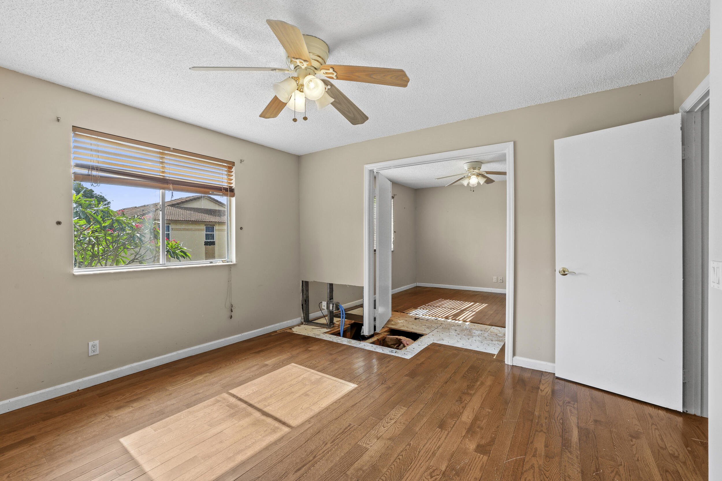 PLUM AT BOCA POINTE CONDOS ONE THRU 15 FILED IN OR - Residential