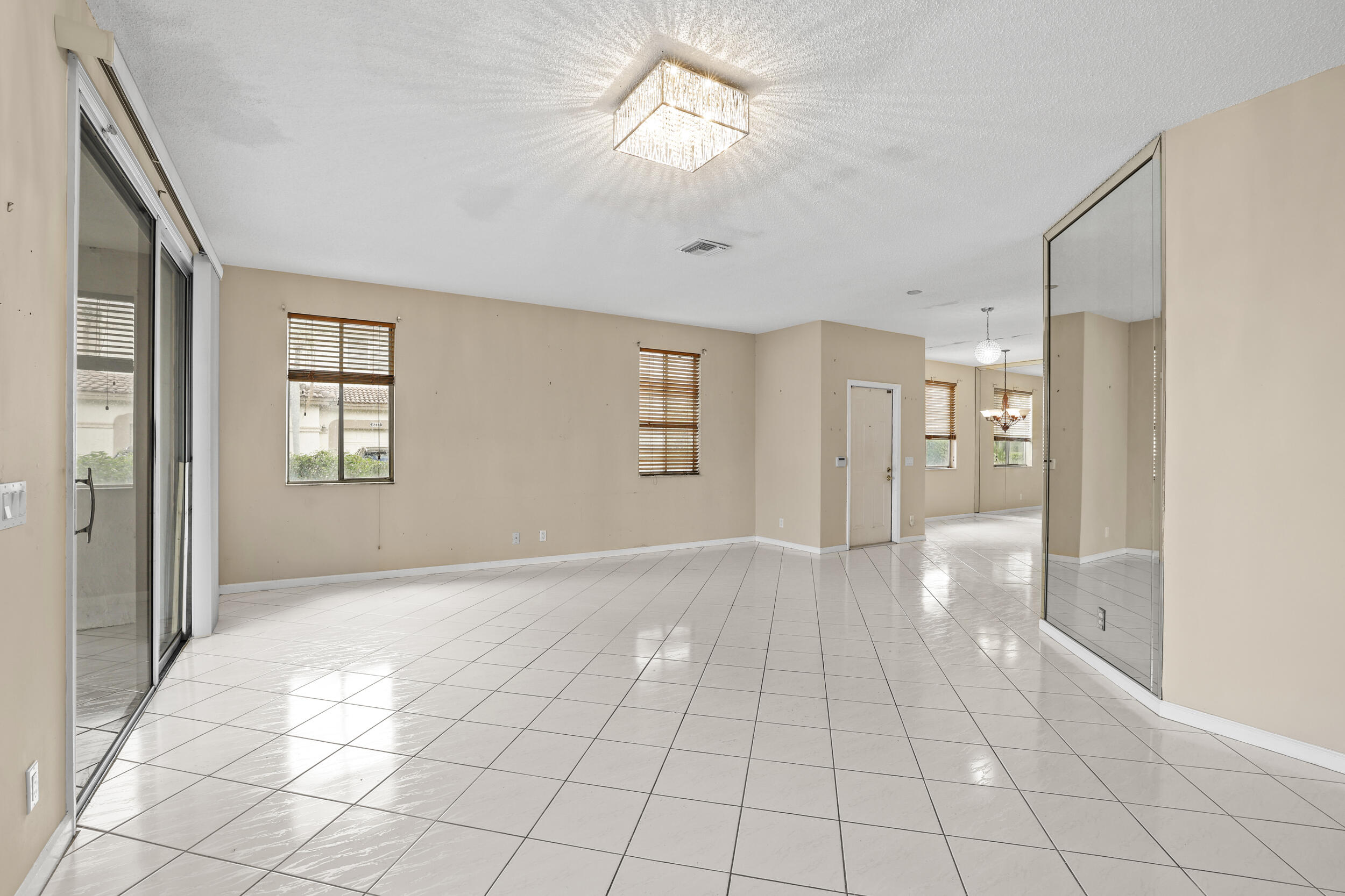 PLUM AT BOCA POINTE CONDOS ONE THRU 15 FILED IN OR - Residential