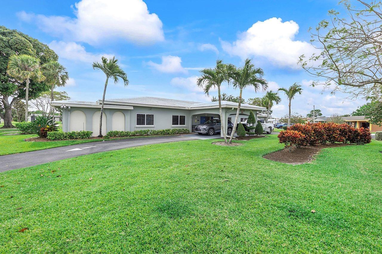 MAINLANDS 10 OF TAMARAC LAKE - Residential