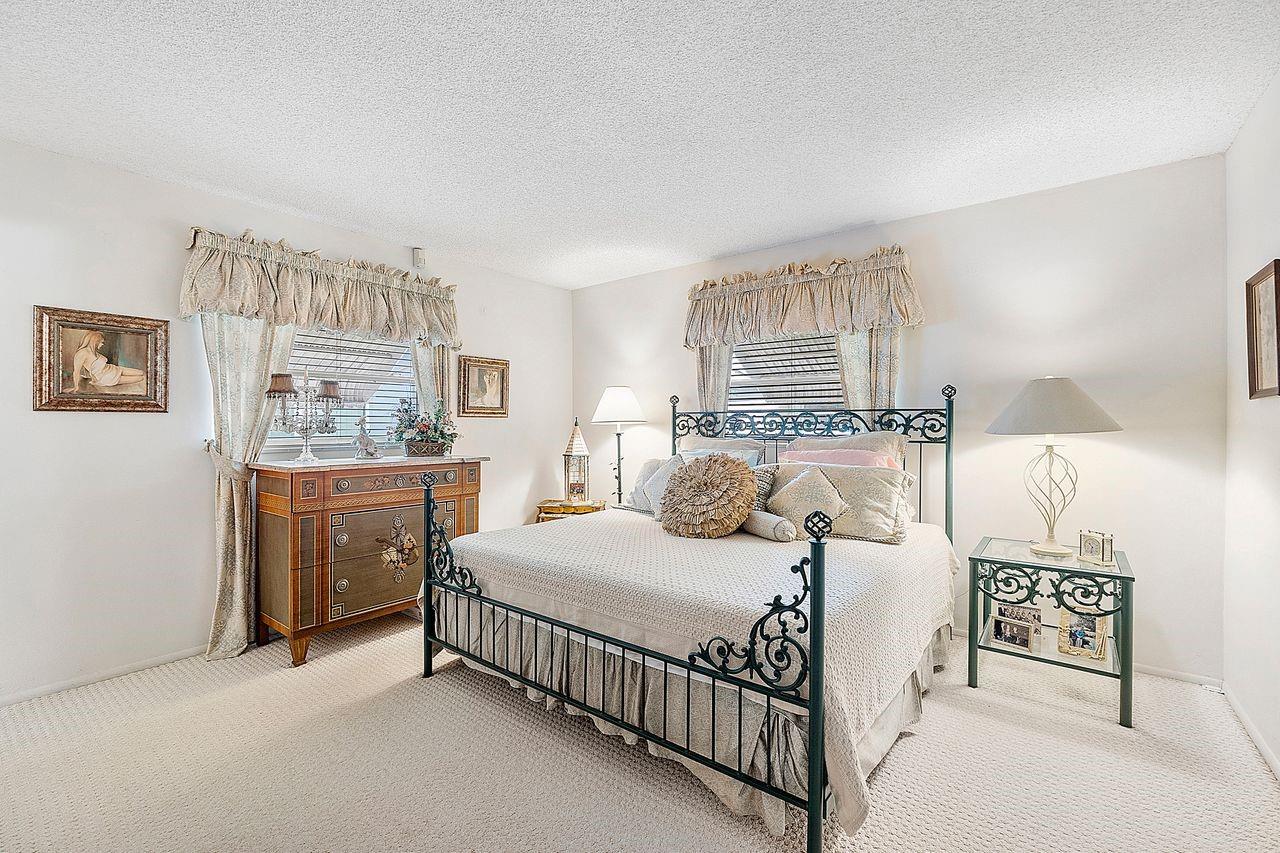 MAINLANDS 10 OF TAMARAC LAKE - Residential