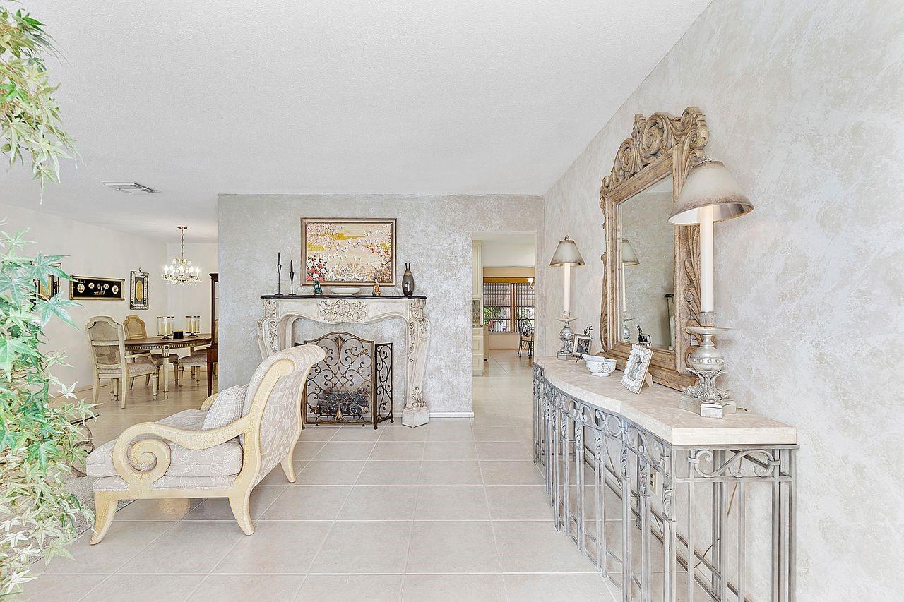 MAINLANDS 10 OF TAMARAC LAKE - Residential