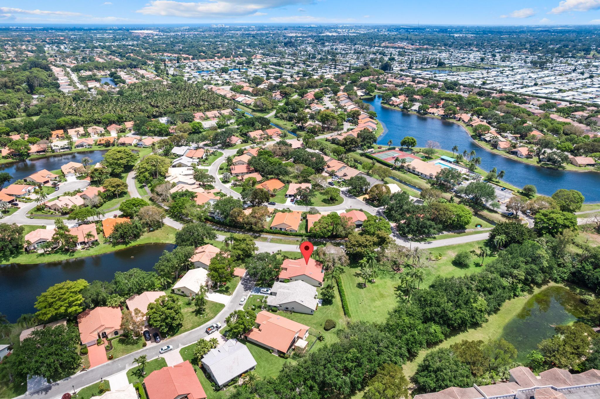 WINDWARD PALM BEACH - Residential