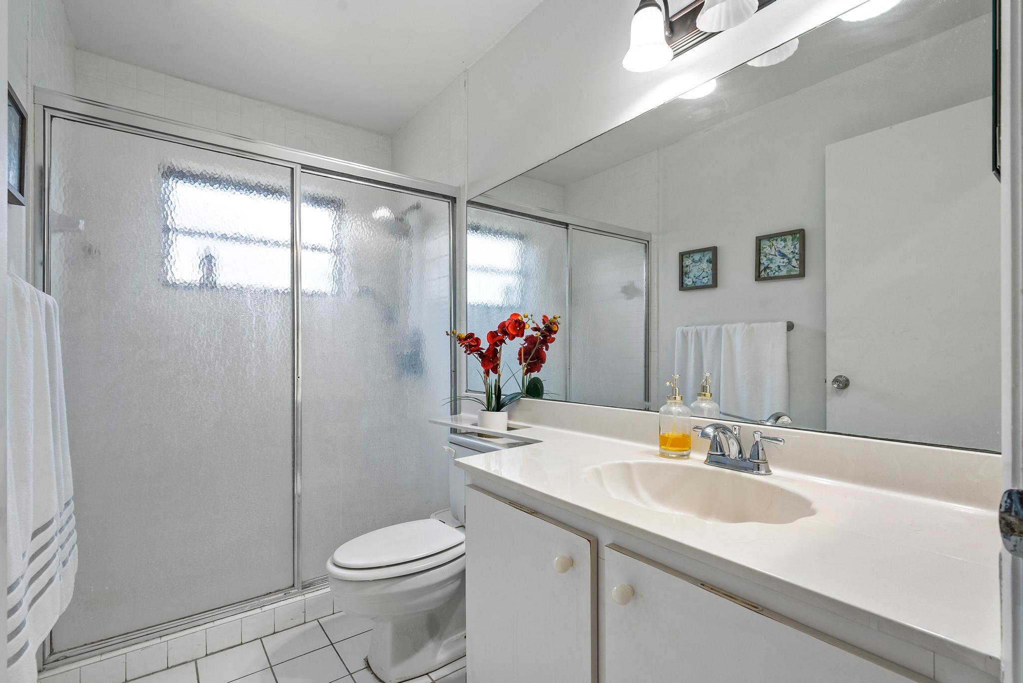 WINDWARD PALM BEACH - Residential