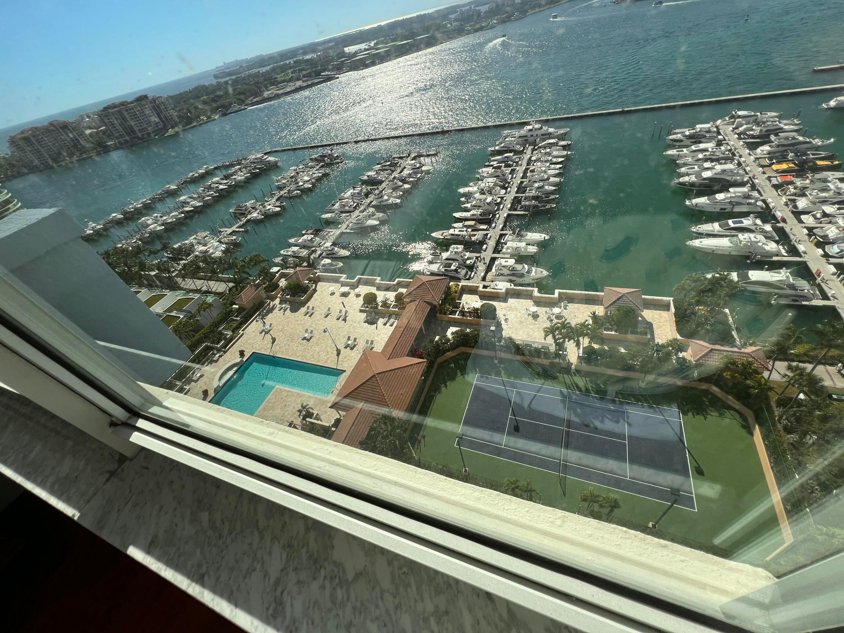 90 ALTON Road 2110