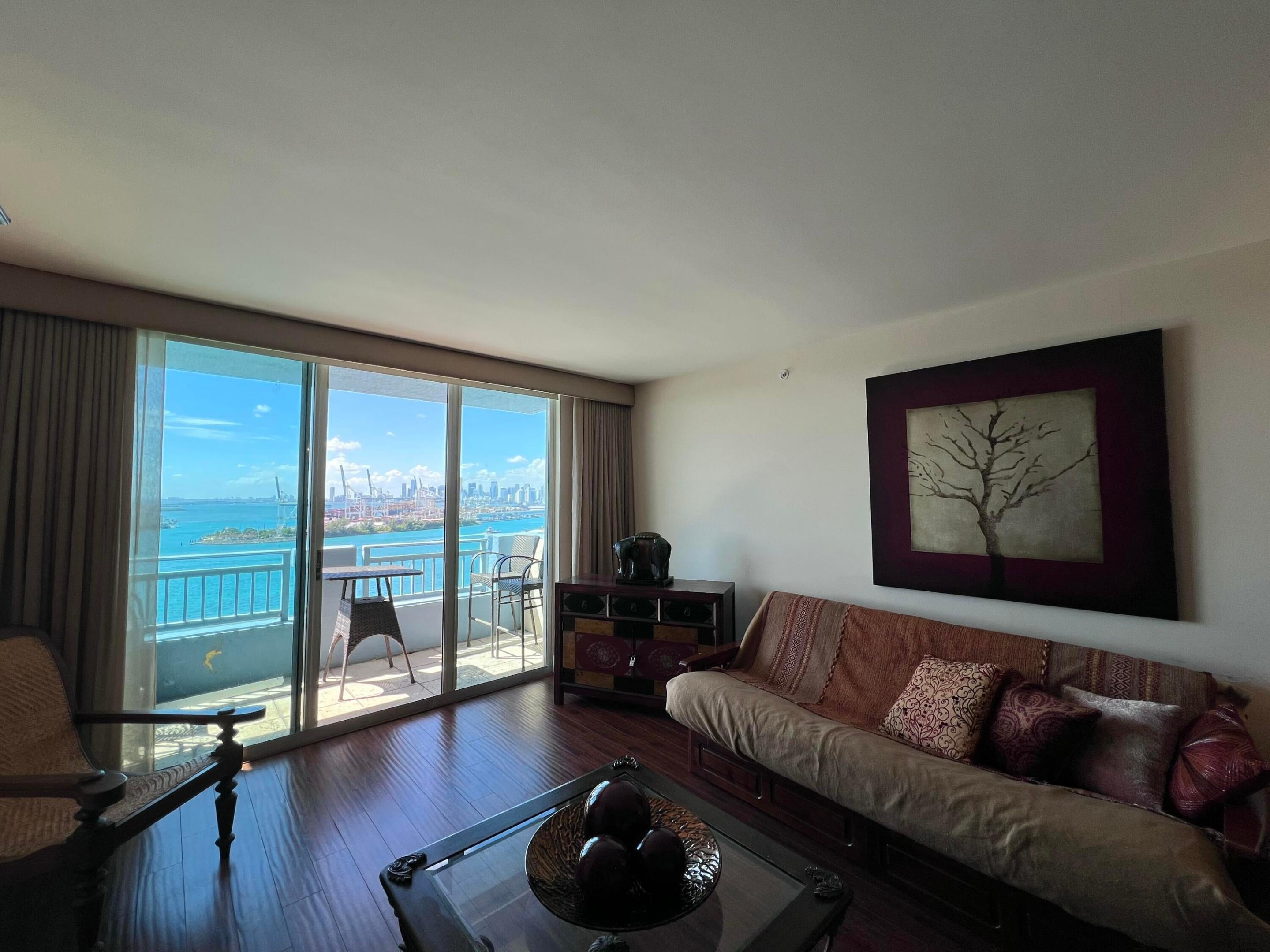 90 ALTON Road 2110