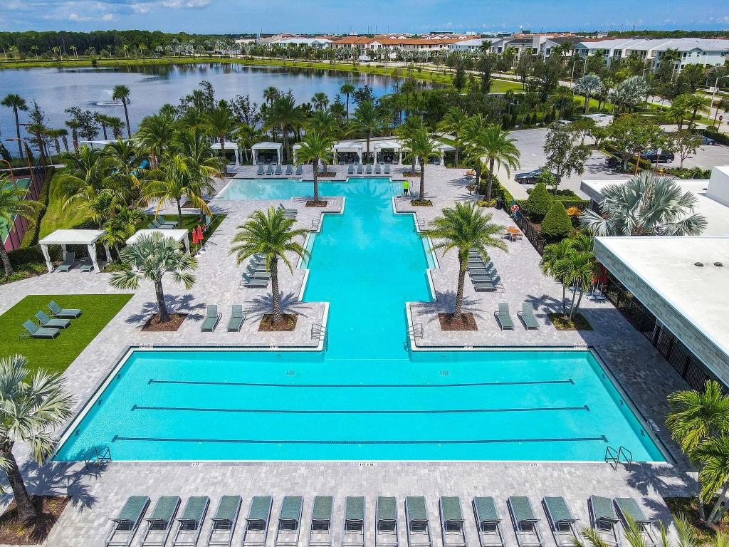 ALTON NEIGHBORHOOD - Residential