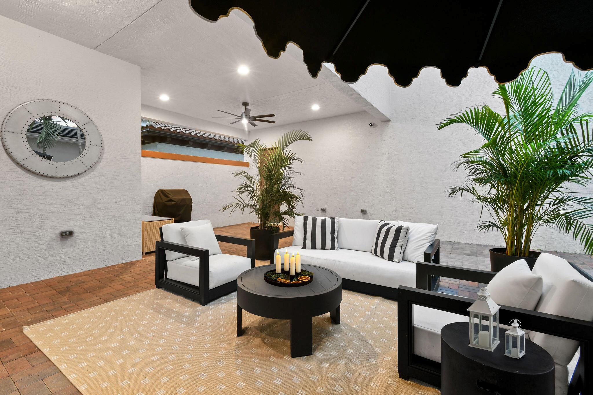 ALTON NEIGHBORHOOD - Residential