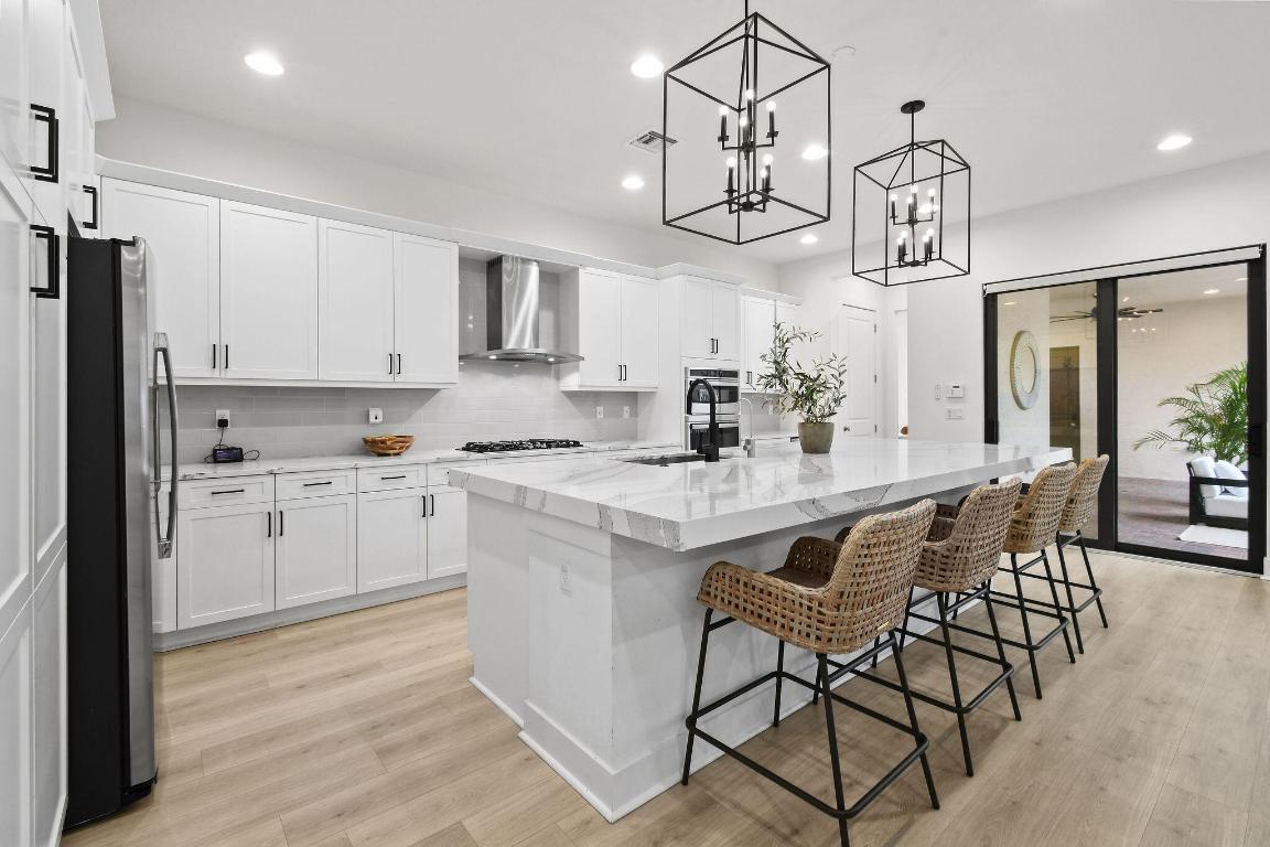 ALTON NEIGHBORHOOD - Residential