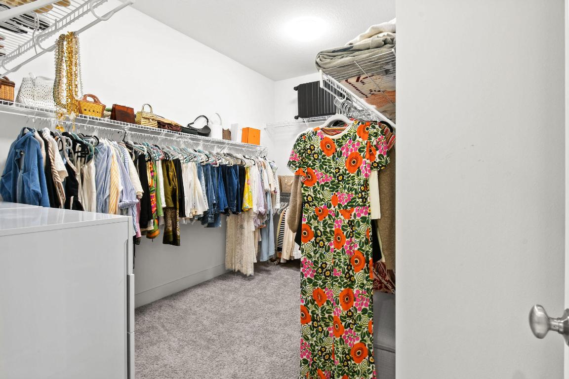 ALTON NEIGHBORHOOD - Residential