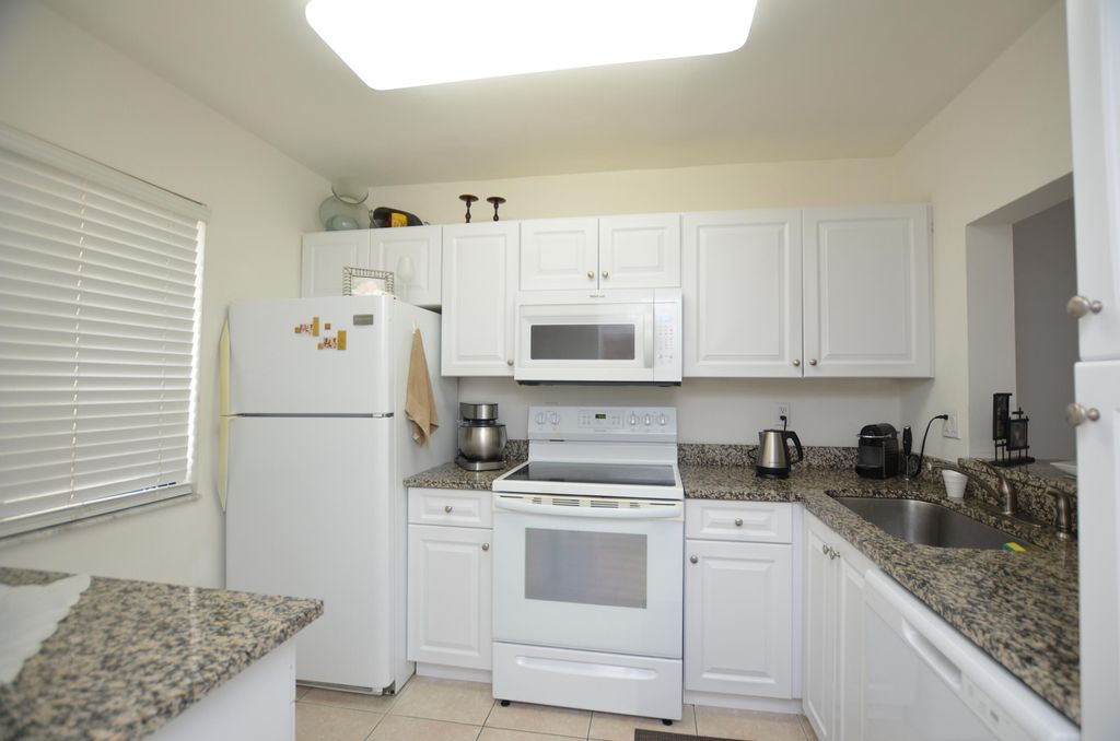 Photo of 6649 Somerset Drive #102, Boca Raton, FL 33433 (MLS # B26021372)