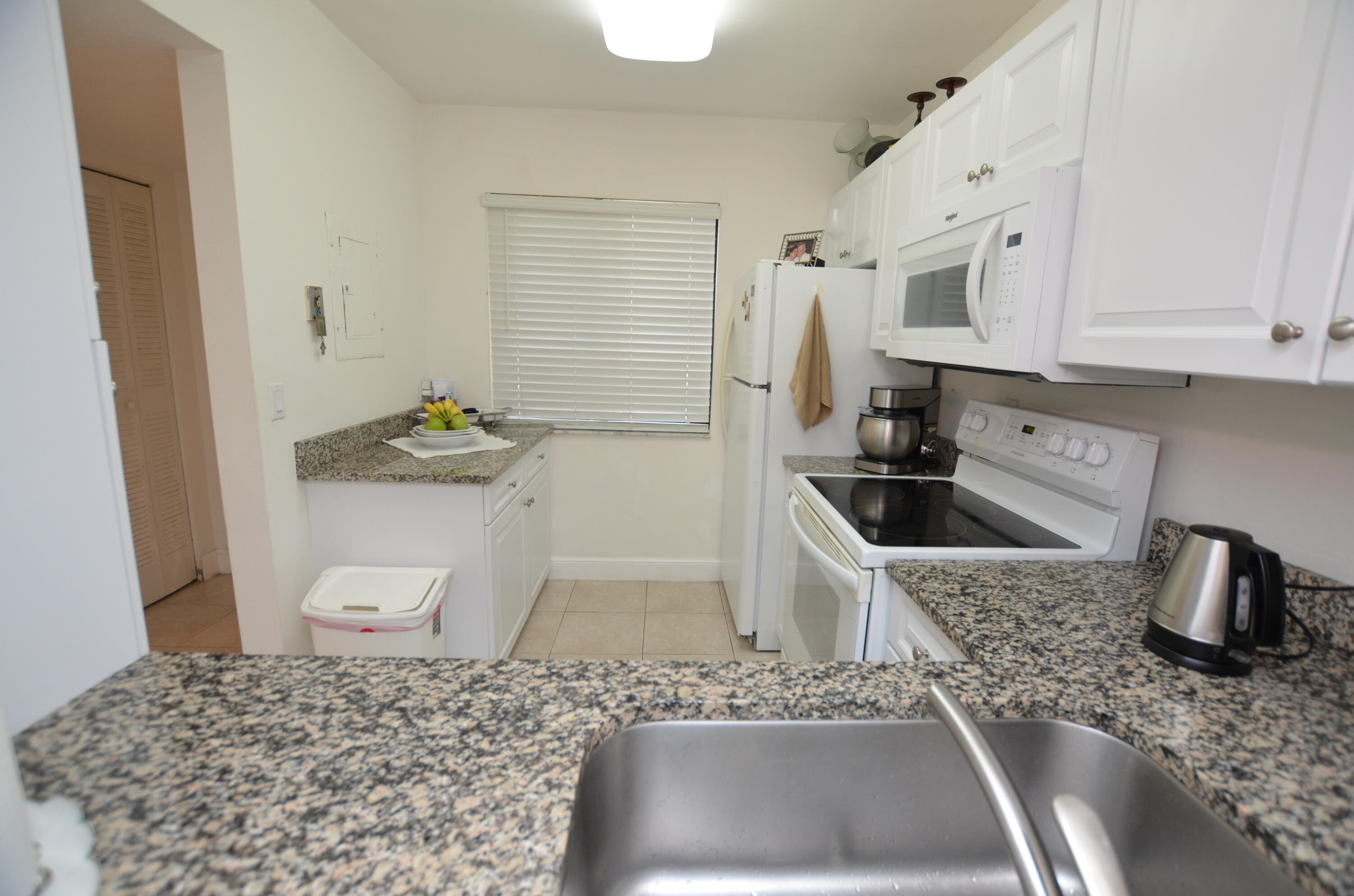 6649 Somerset Drive 102