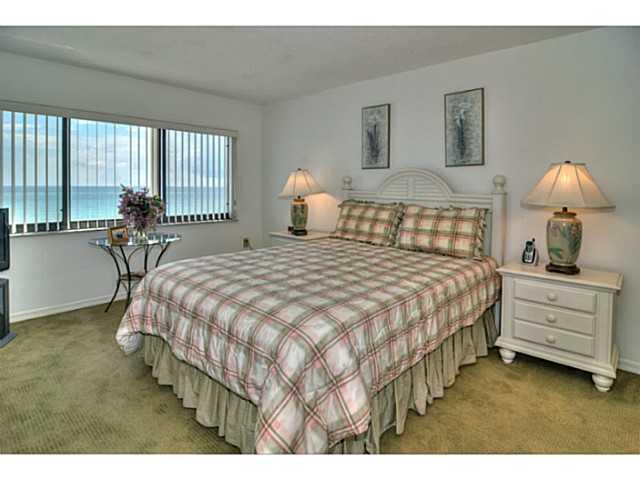 OCEAN DUNES CONDOMINIUM - Residential