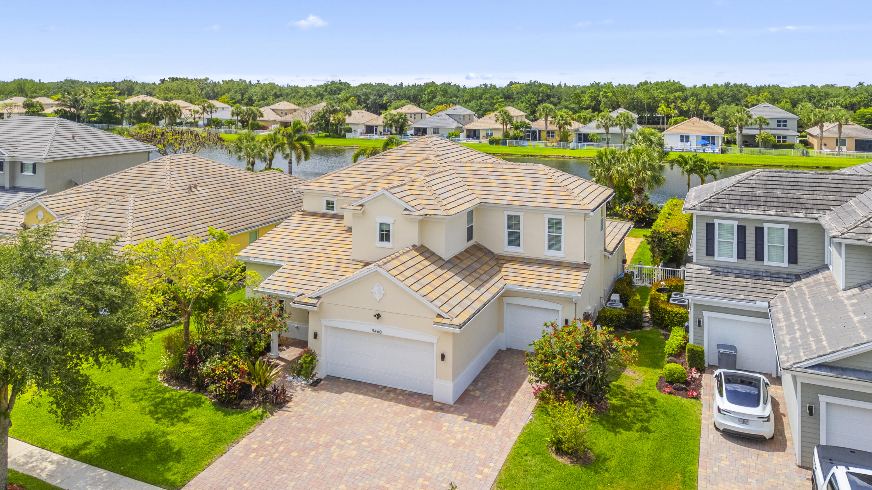 LADERA PUD - Residential