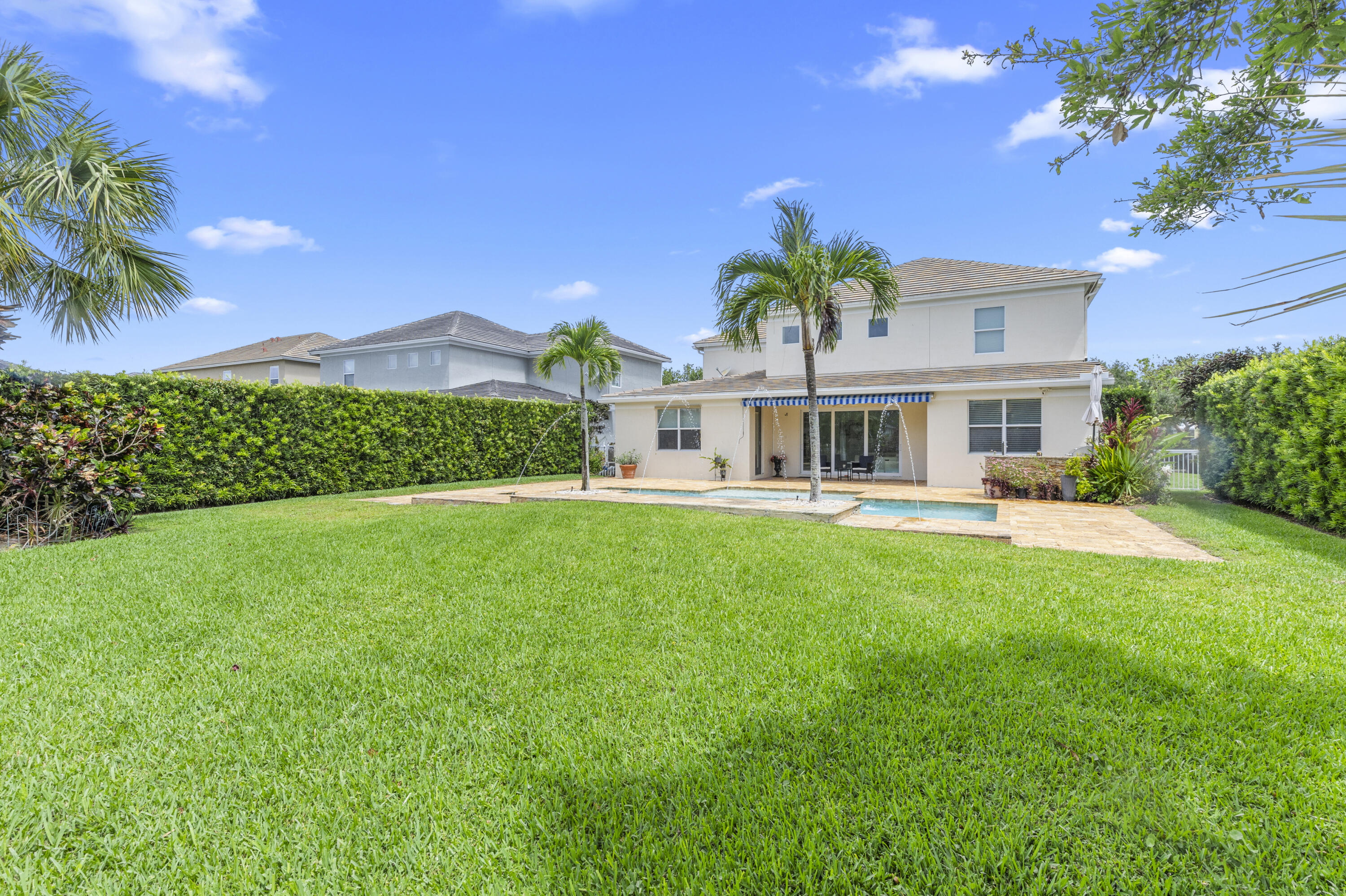 LADERA PUD - Residential
