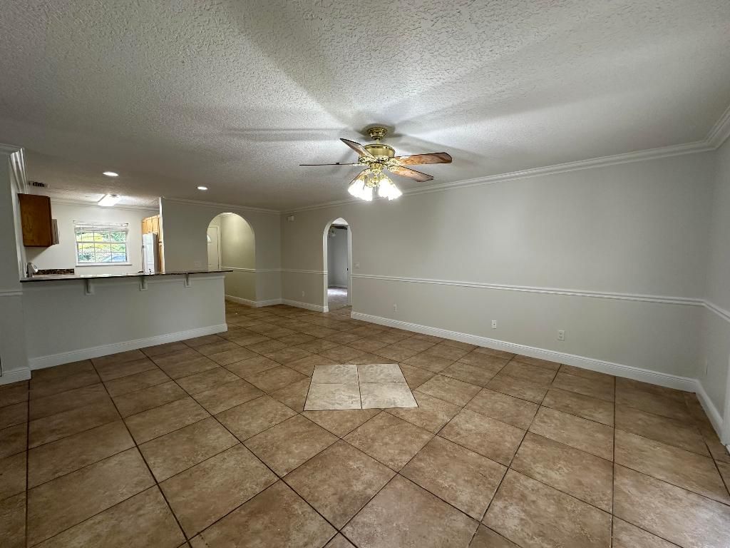 Photo of 620 W Weatherbee Road, Fort Pierce, FL 34982 (MLS # R10962206)