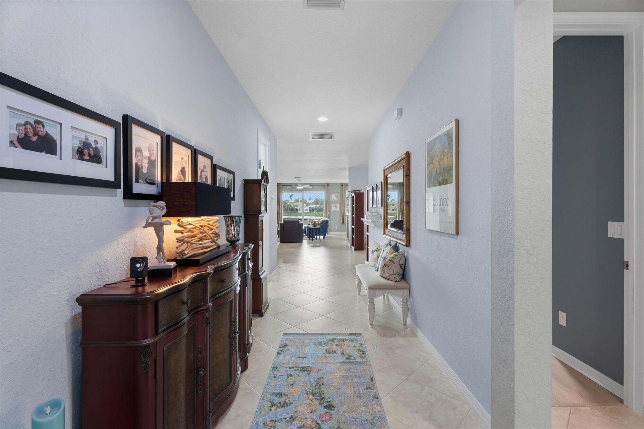 RIVER MARINA - Residential