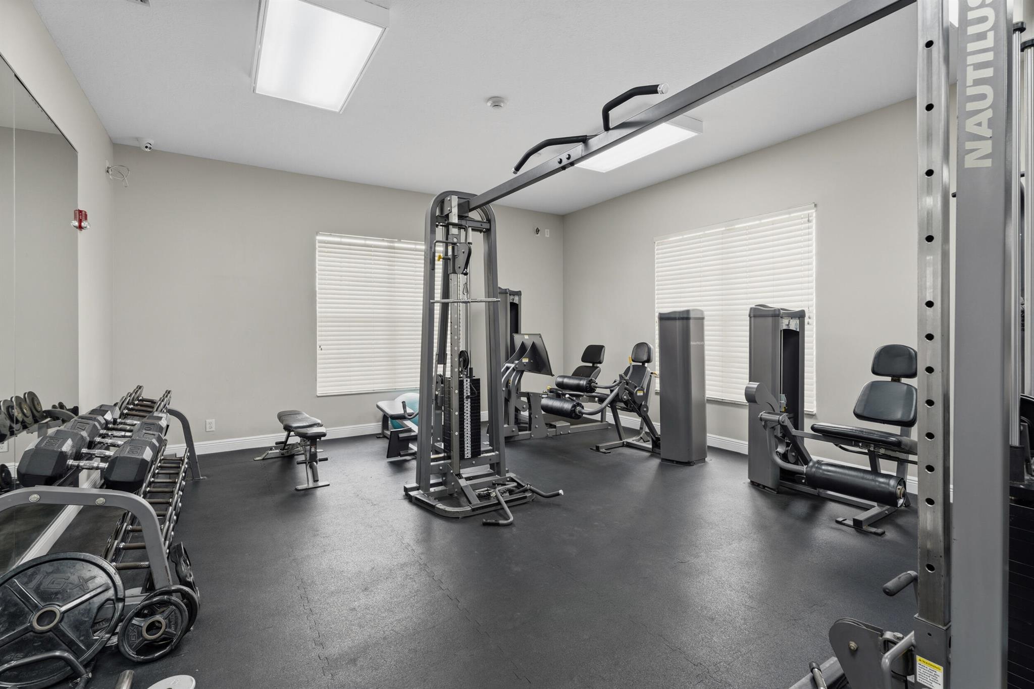 RIVER MARINA - Residential