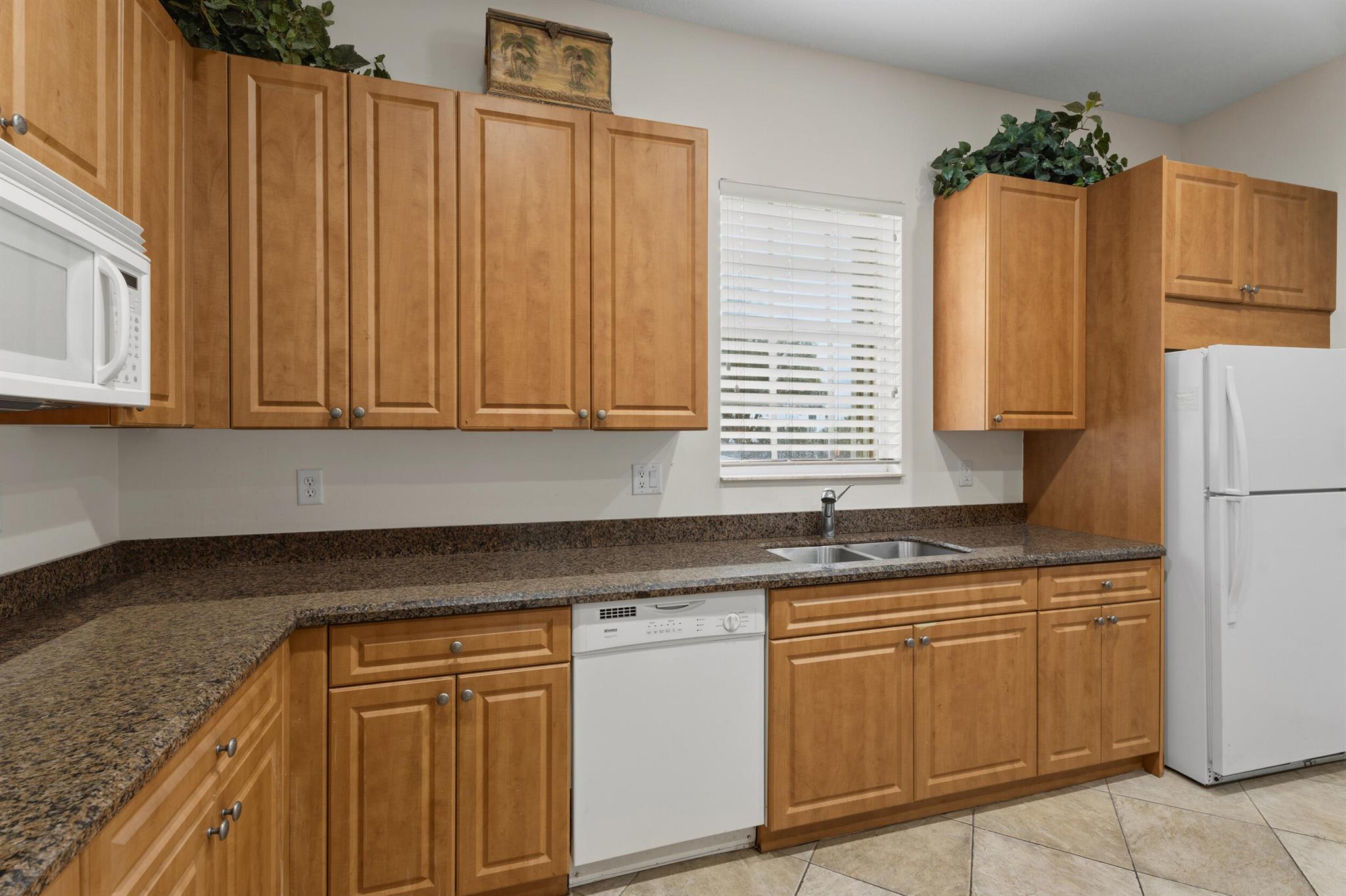 RIVER MARINA - Residential