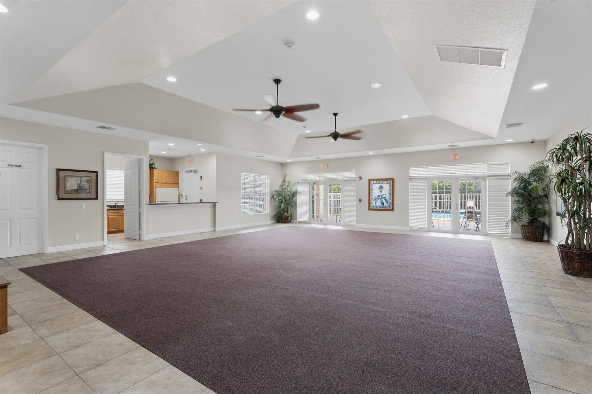 RIVER MARINA - Residential