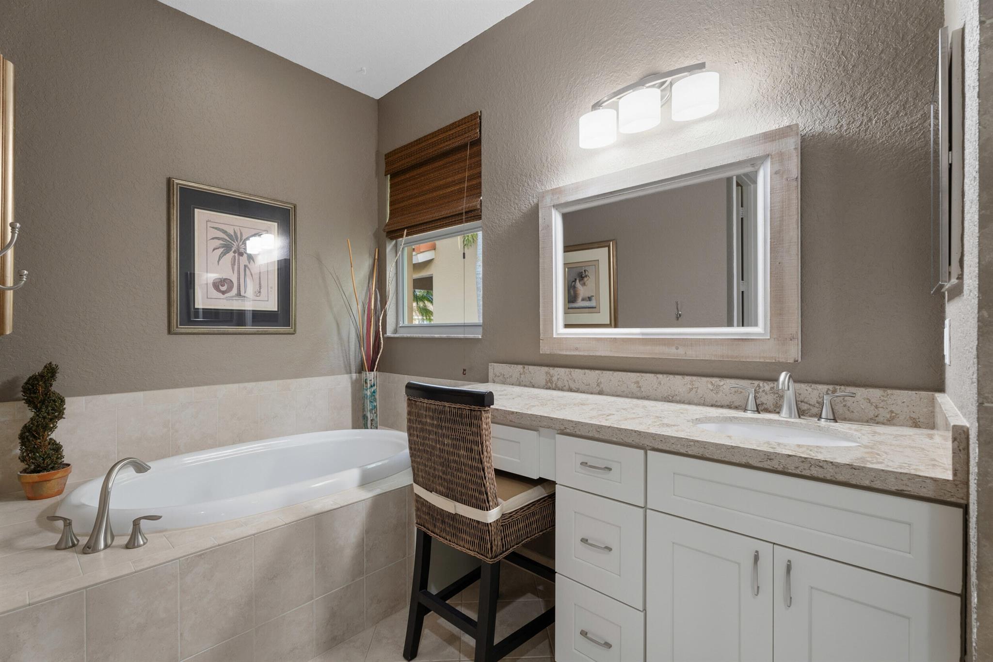 RIVER MARINA - Residential