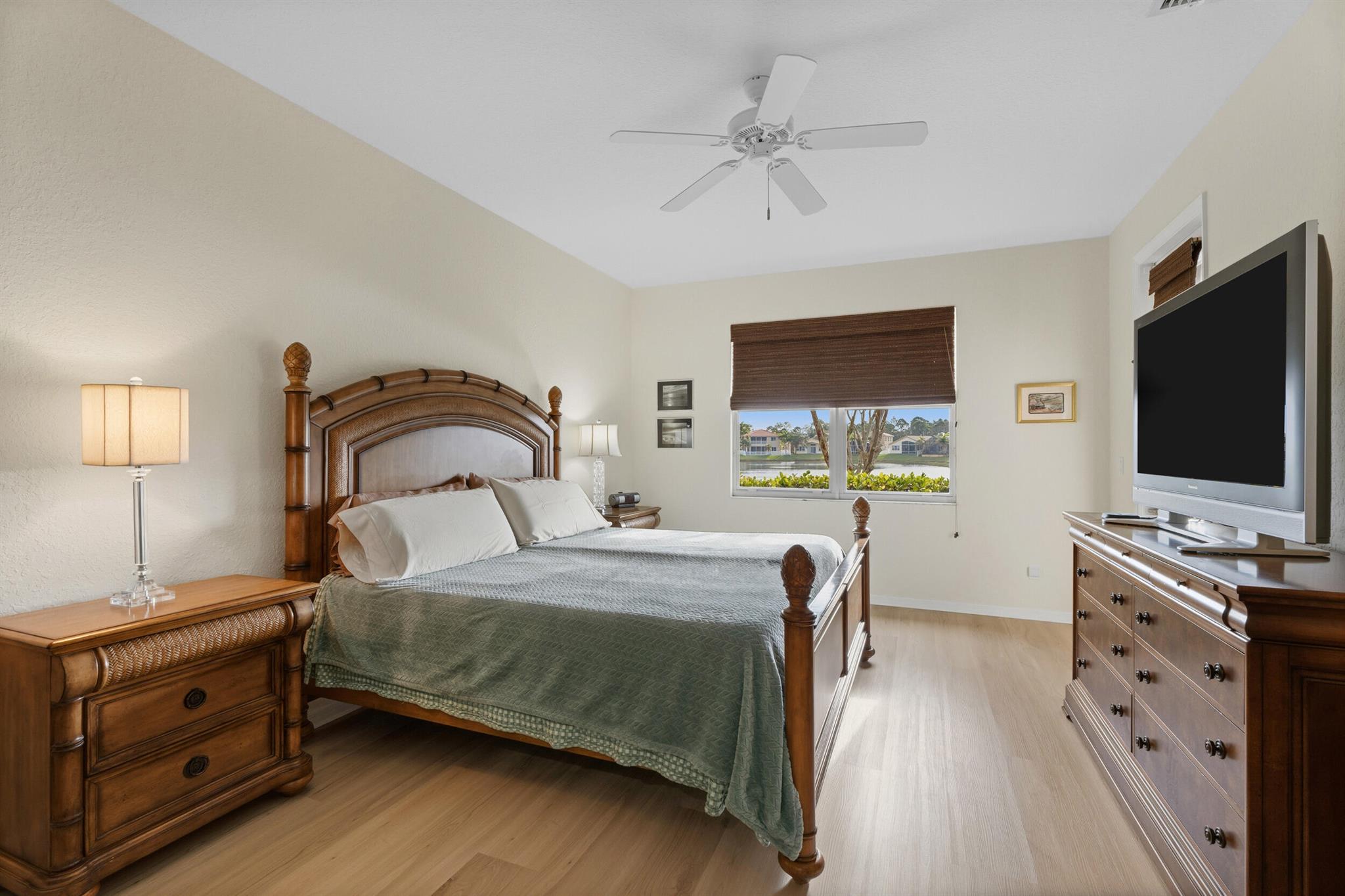 RIVER MARINA - Residential