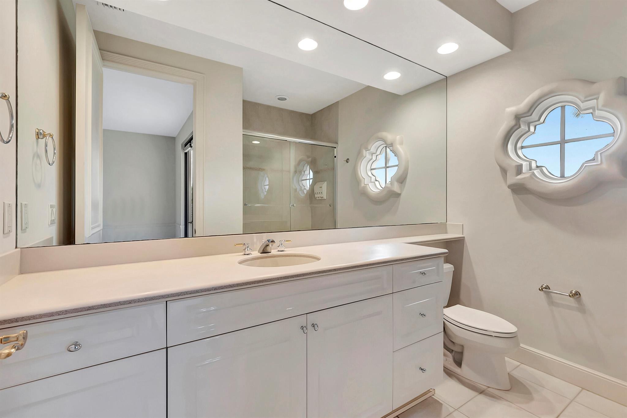 LANDINGS AT WOODFIELD COU - Residential