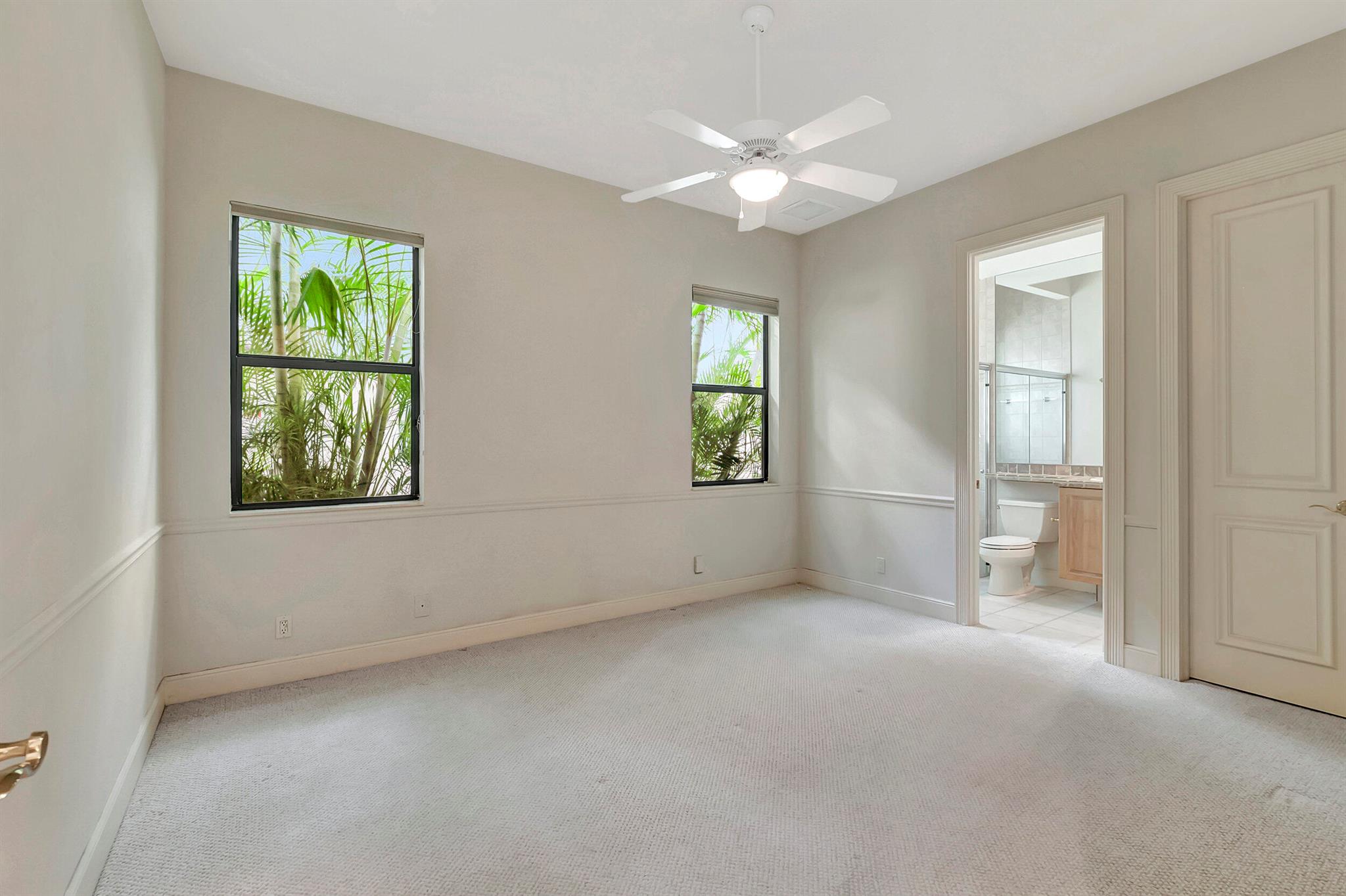 LANDINGS AT WOODFIELD COU - Residential