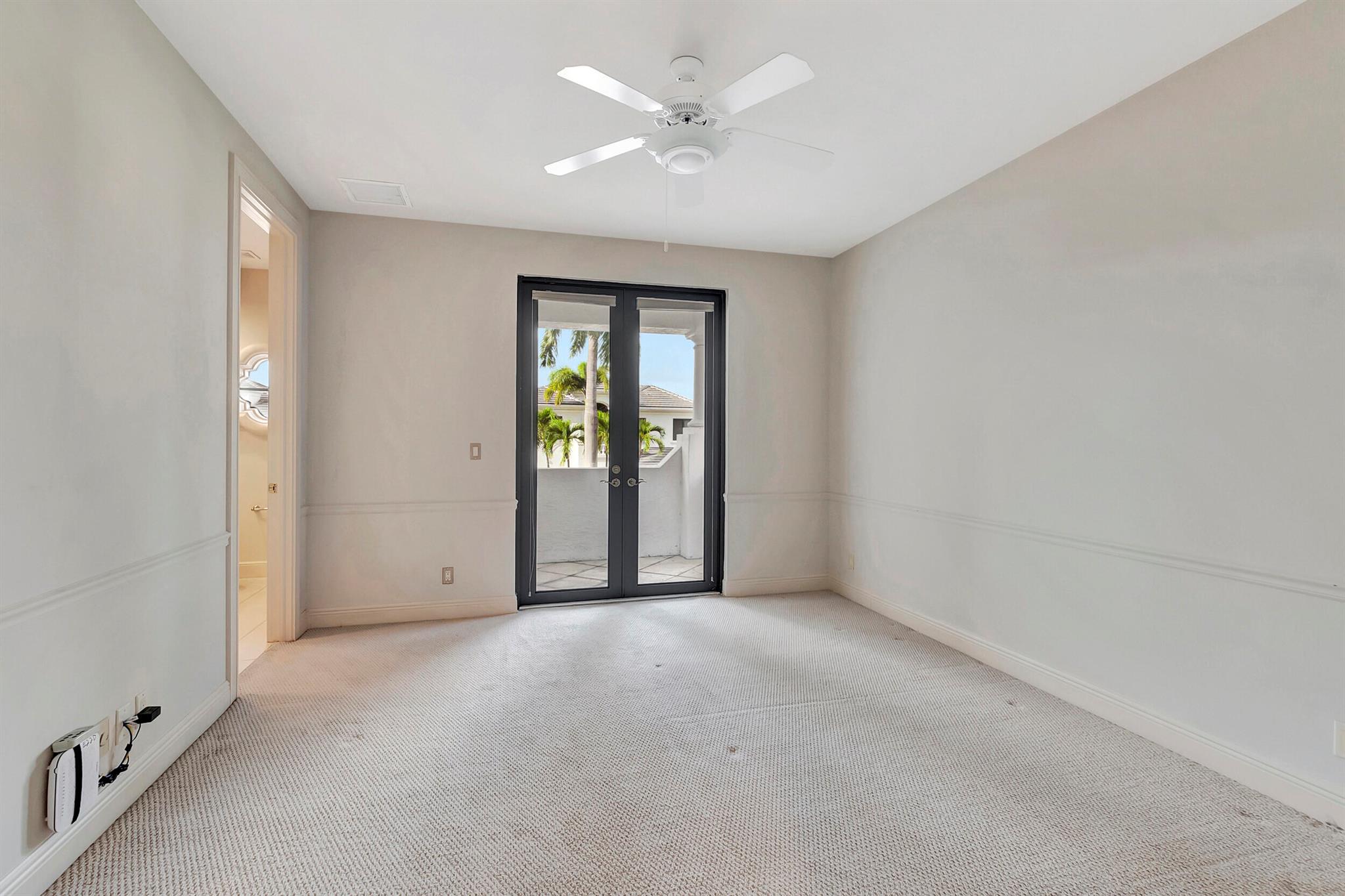 LANDINGS AT WOODFIELD COU - Residential