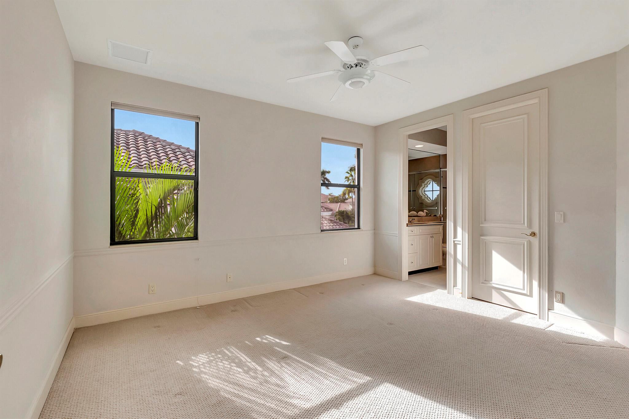 LANDINGS AT WOODFIELD COU - Residential