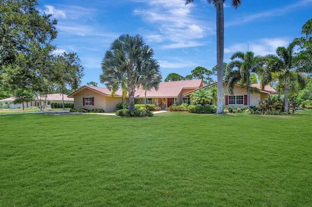 Photo of 11106 Whispering Pines Lane, Boca Raton, FL 33428 (MLS # F10535439)