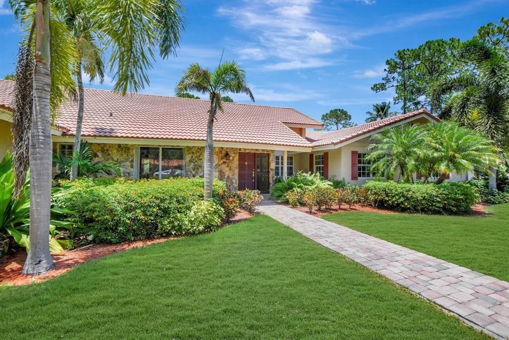 Photo of 11106 Whispering Pines Lane, Boca Raton, FL 33428 (MLS # F10535439)