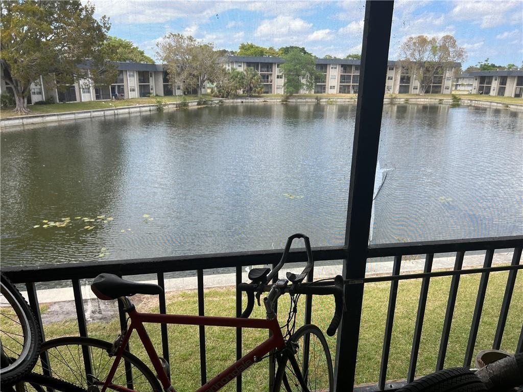 VERSAILLES GARDENS - Residential