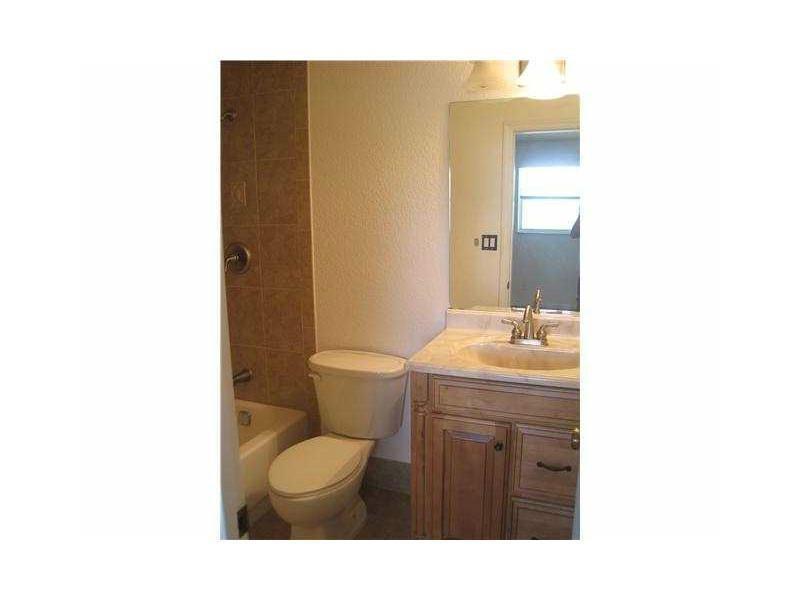 VERSAILLES GARDENS - Residential