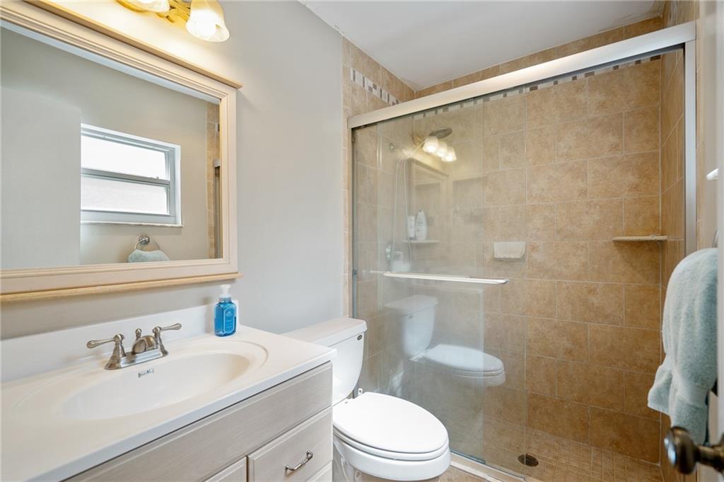 CRYSTAL LAKE 4TH SEC - Residential