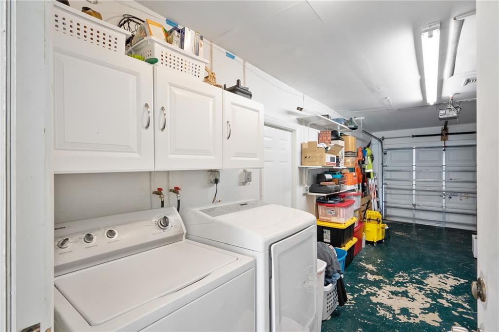 CRYSTAL LAKE 4TH SEC - Residential