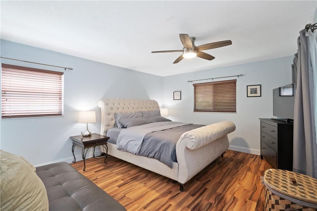 CRYSTAL LAKE 4TH SEC - Residential