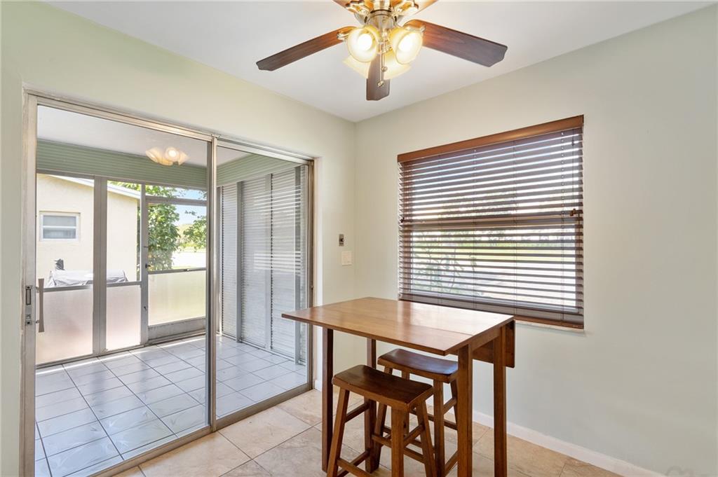 CRYSTAL LAKE 4TH SEC - Residential