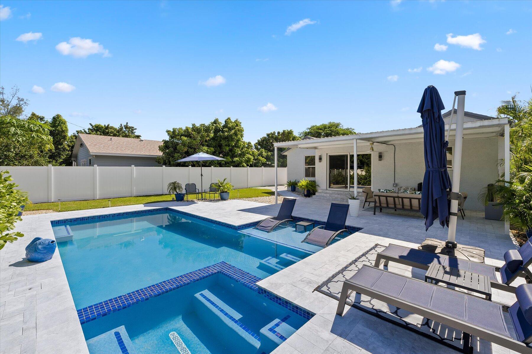 LAKEWOOD WEST - Residential