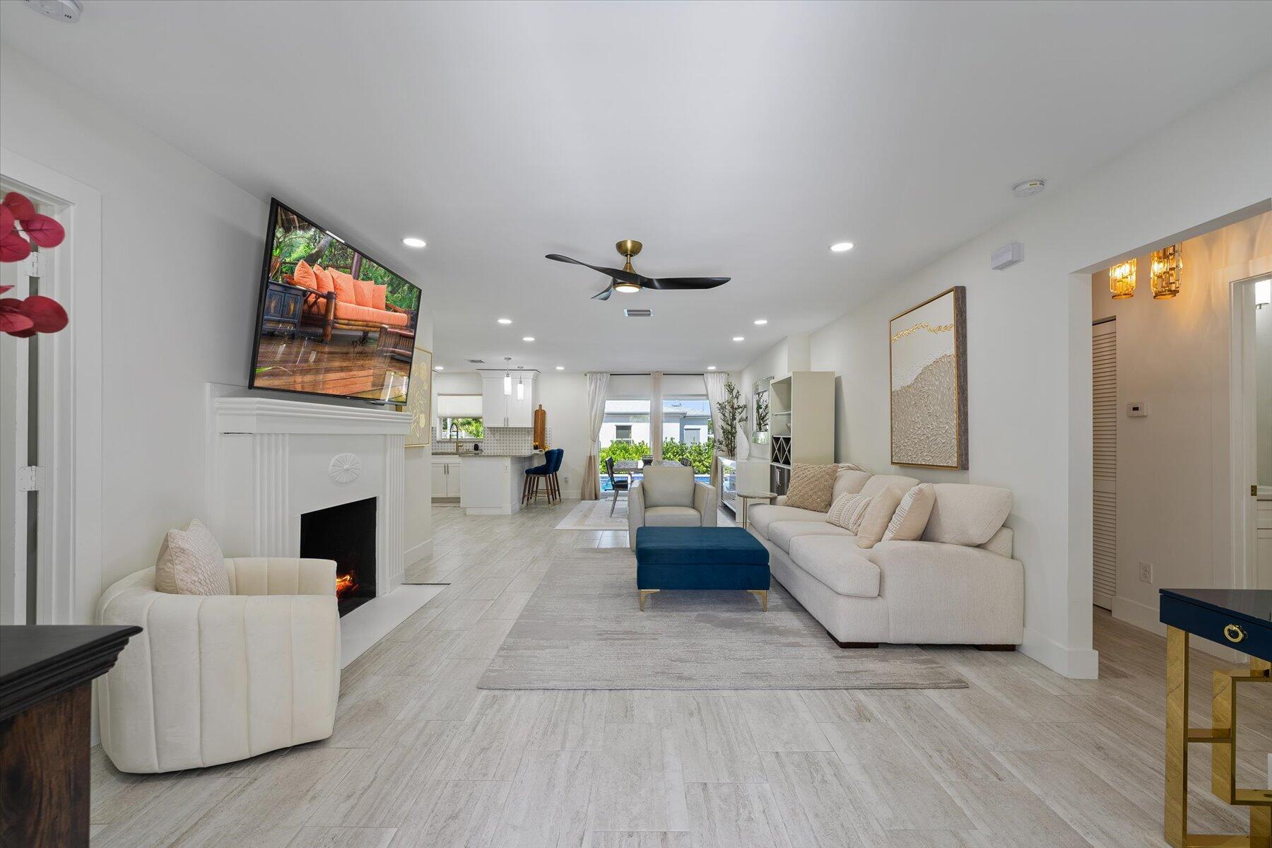 LAKEWOOD WEST - Residential