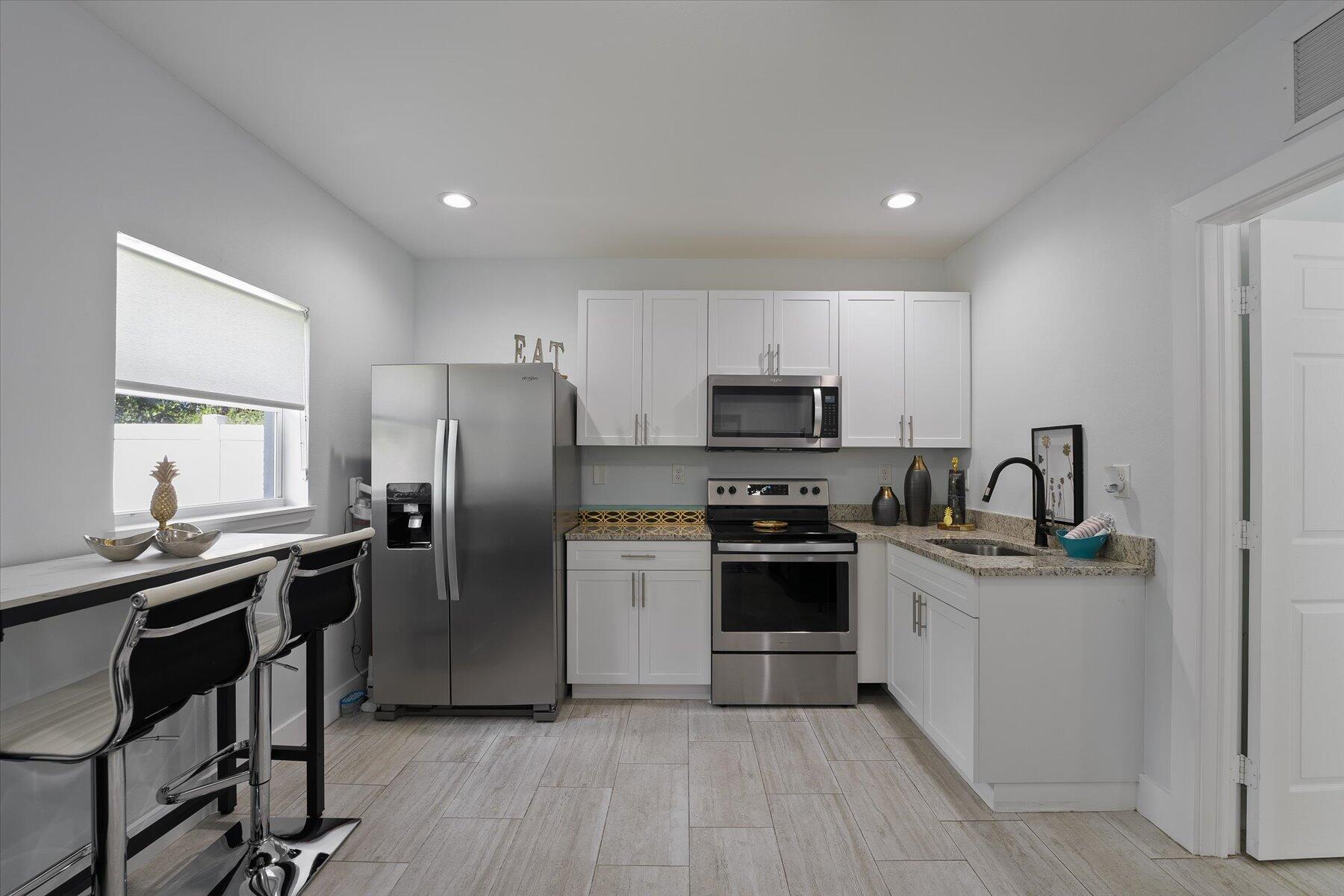 LAKEWOOD WEST - Residential