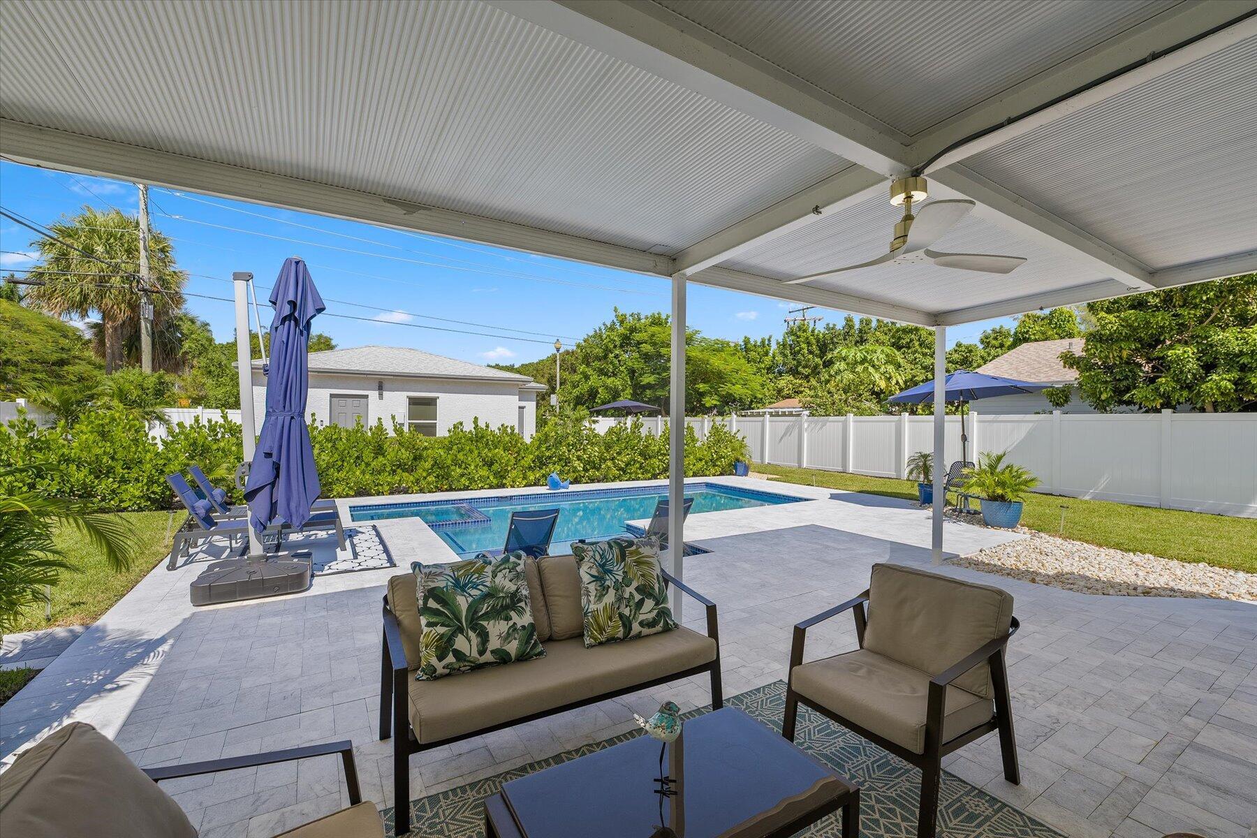 LAKEWOOD WEST - Residential