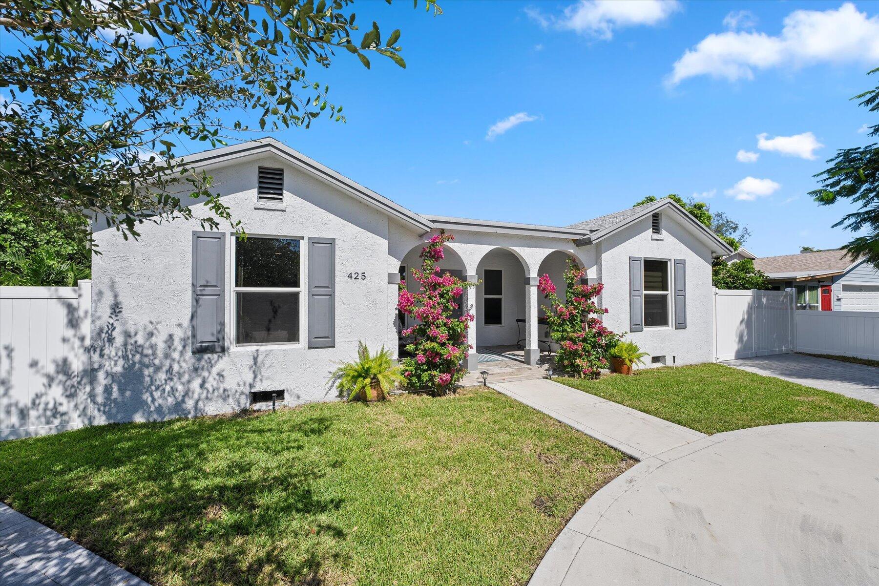 LAKEWOOD WEST - Residential