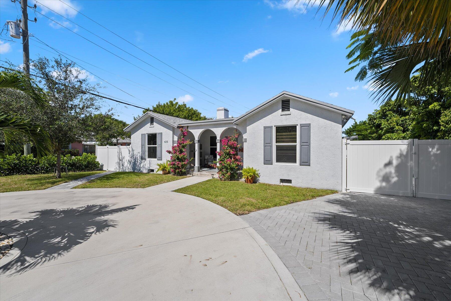 LAKEWOOD WEST - Residential