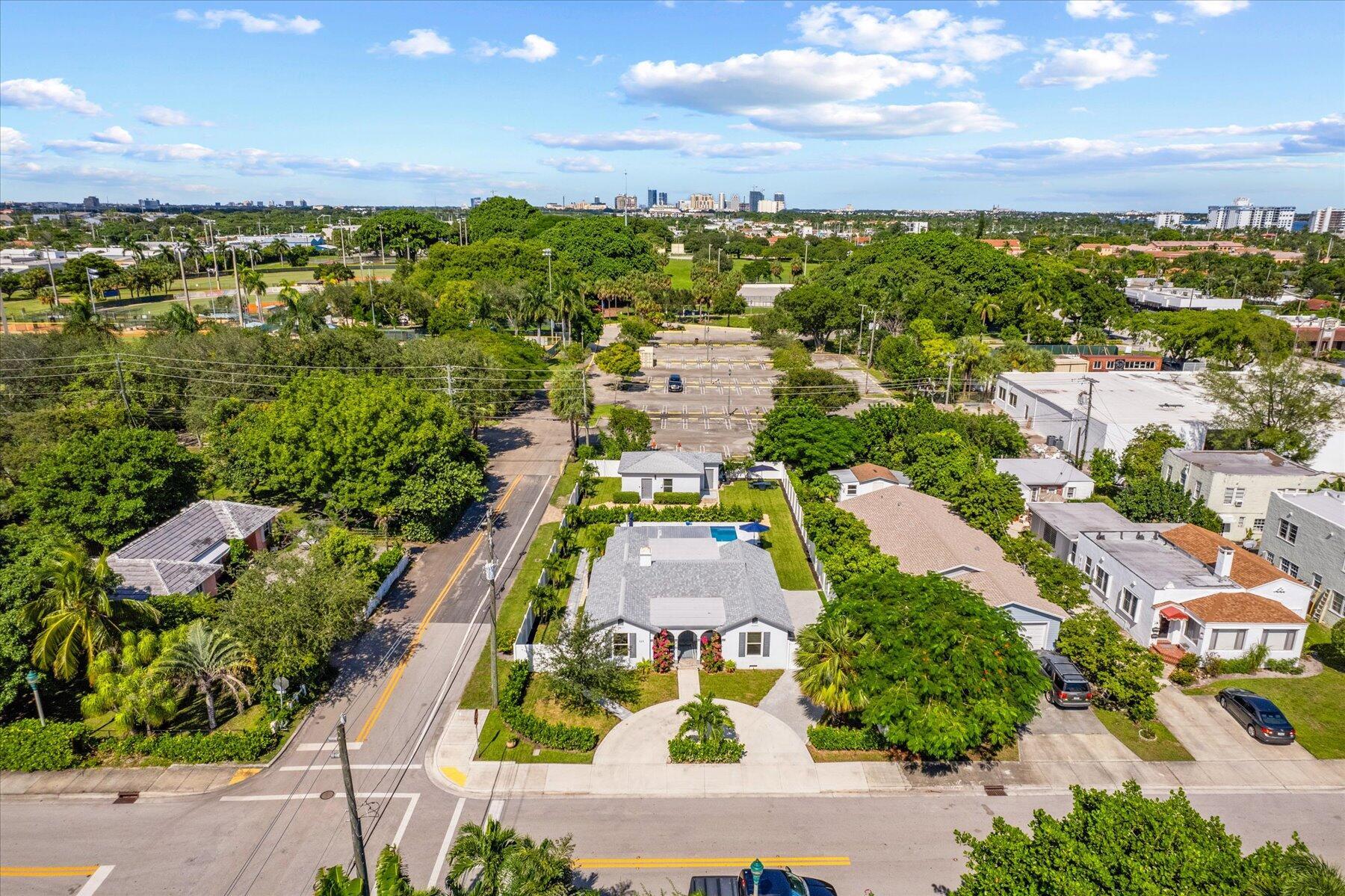 LAKEWOOD WEST - Residential