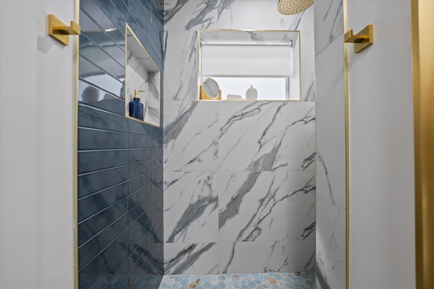 LAKEWOOD WEST - Residential