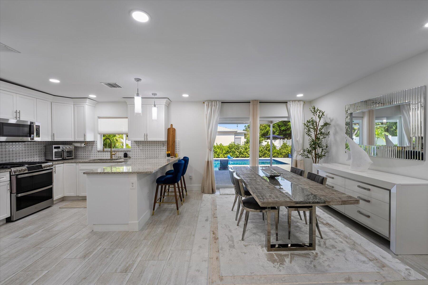 LAKEWOOD WEST - Residential